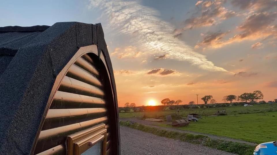 Unit 4 - Skiddaw View Camping Pod Carlisle  Extérieur photo
